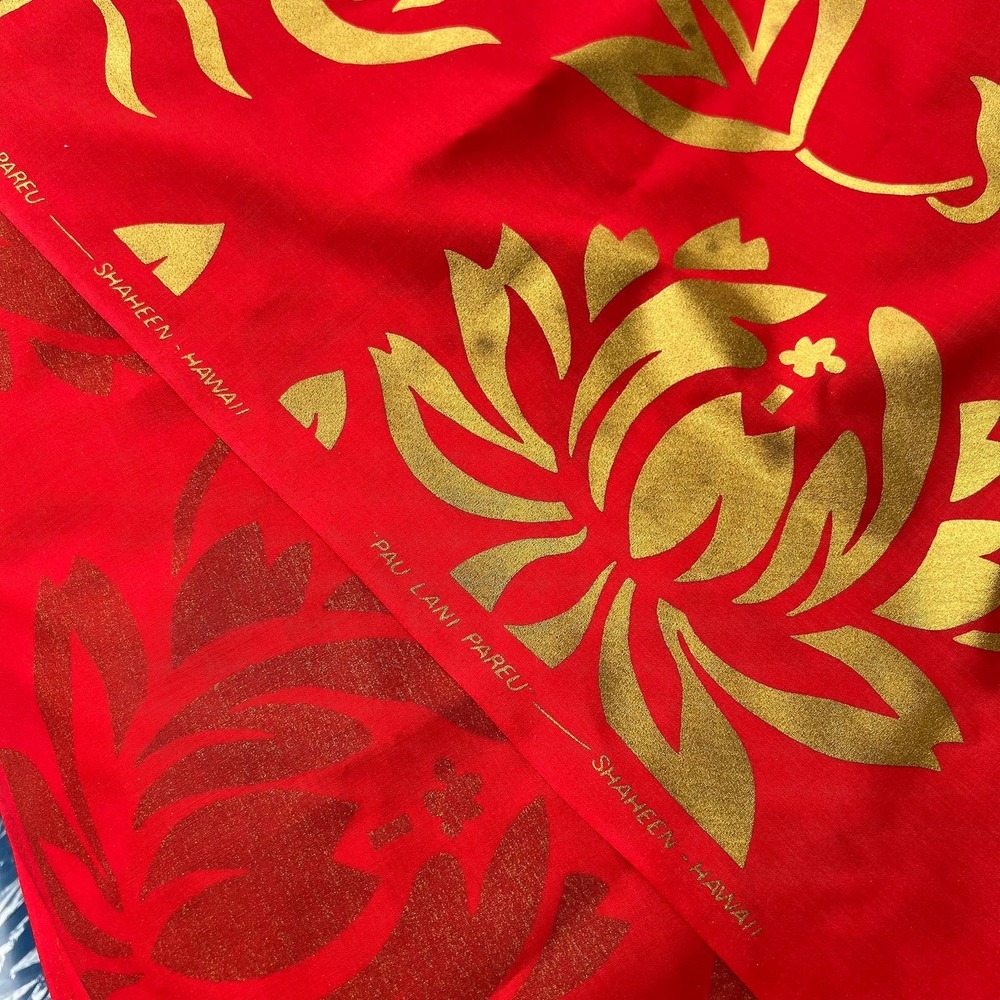 Vintage Hawaiian Fabric Pua Lani Pareu by Alfred Shaheen Cotton 43” x 1 Yard